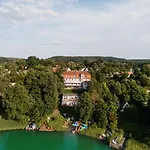 Strandhotel Vier Jahreszeiten Ξενοδοχείο
