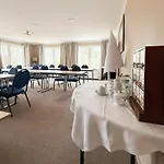 Strandhotel Vier Jahreszeiten Hotel