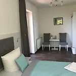 Strandhotel Vier Jahreszeiten Ξενοδοχείο Buckow
