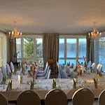 Strandhotel Vier Jahreszeiten 3*