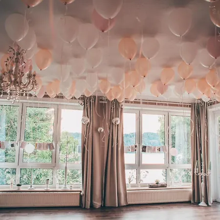 Hotel Strandhotel Vier Jahreszeiten Buckow