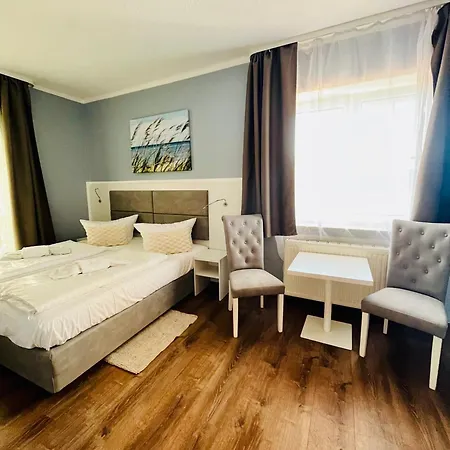 Hotel Strandhotel Vier Jahreszeiten
