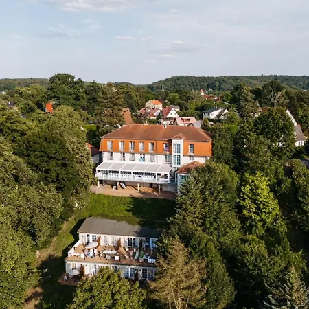 Strandhotel Vier Jahreszeiten