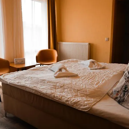 Strandhotel Vier Jahreszeiten Hotel Buckow