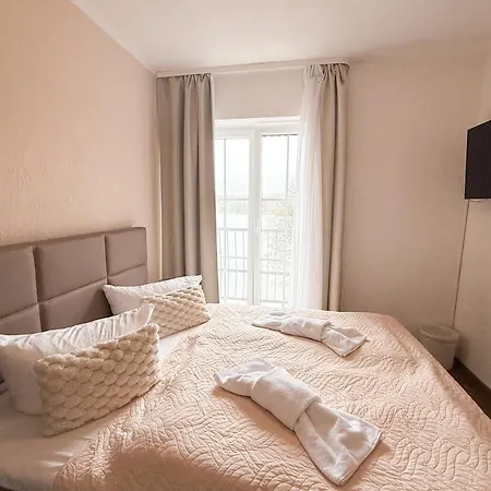 Hotel Strandhotel Vier Jahreszeiten Buckow