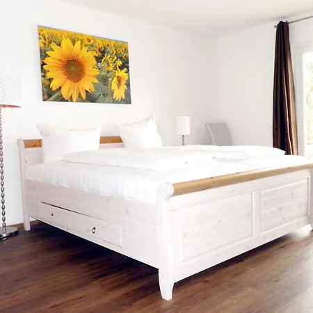 Strandhotel Vier Jahreszeiten 3* Букков