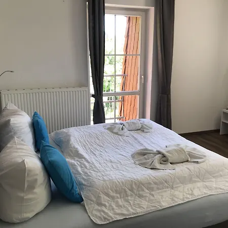 Strandhotel Vier Jahreszeiten