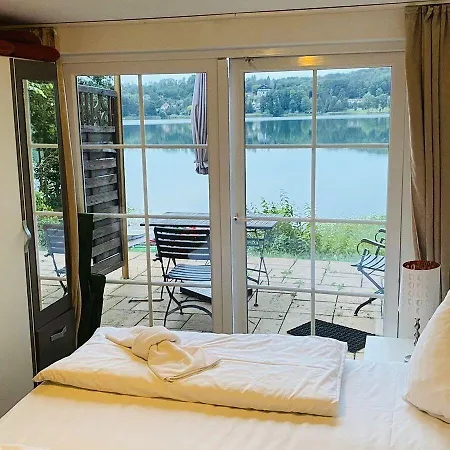 فندق Strandhotel Vier Jahreszeiten