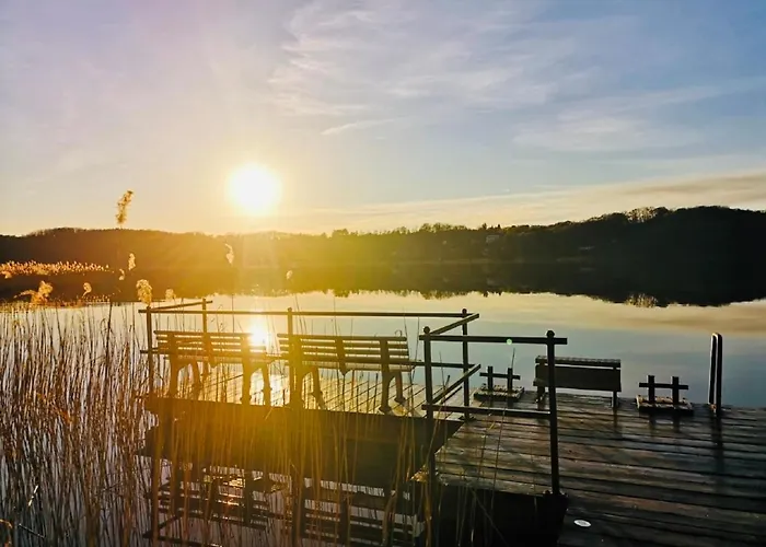 Szálloda Strandhotel Vier Jahreszeiten Buckow