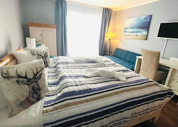 Strandhotel Vier Jahreszeiten Szálloda Buckow