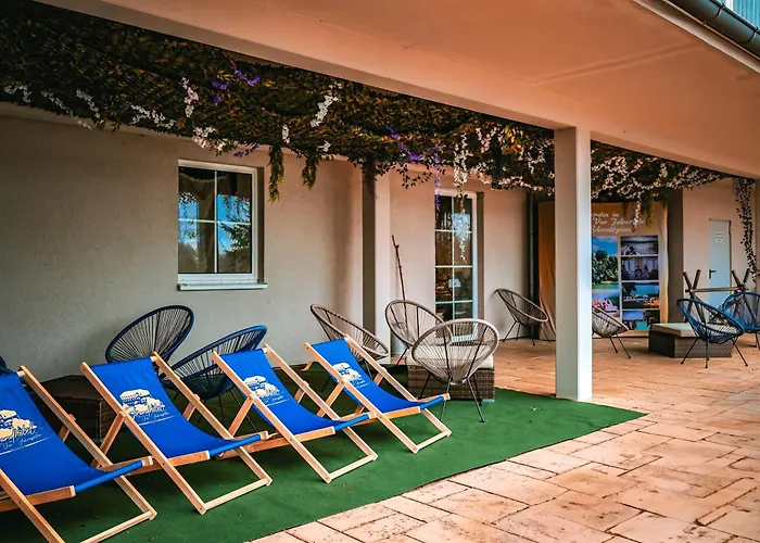 Strandhotel Vier Jahreszeiten Hotel 3*