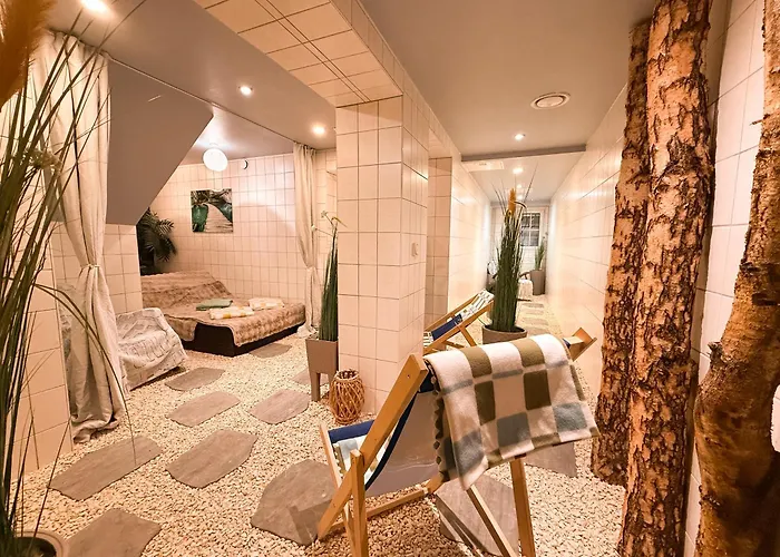 Strandhotel Vier Jahreszeiten Szálloda Buckow