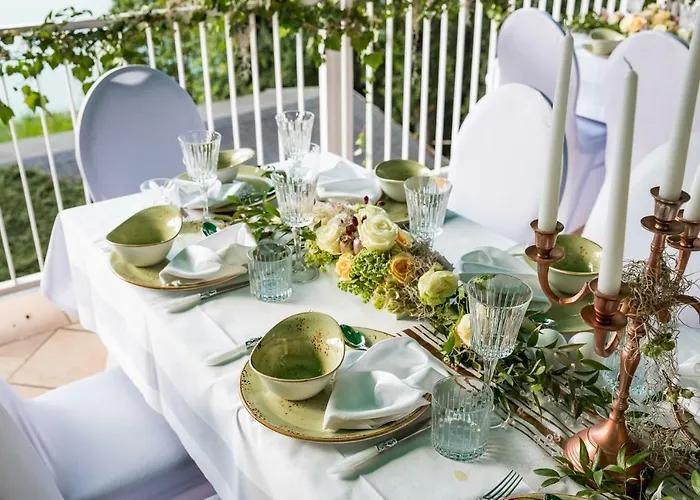 Szálloda Strandhotel Vier Jahreszeiten 3*